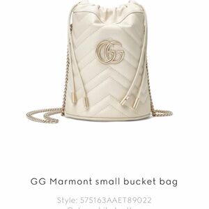 Brand new w/tags - Gucci Small GG Marmont Bucket Bag in Cream with Gold Hardware
